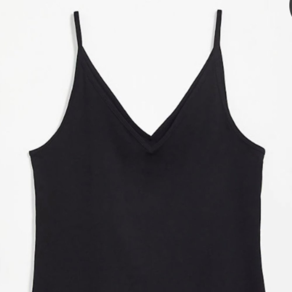 Black Double V Cami Loft